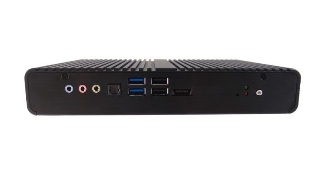 BluStar FS-8135 - Compact Size Fanless Box PC with the Intel QM77 Express Chipset and 3rd Generation Core i7-3517UE Processor