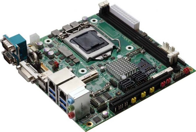 LV-67S-G - Mini-ITX Industrial Motherboard with Intel C236 Chipset supporting Intel 6th Generation Core i3/i5/i7 S-Series and Intel Xeon E-1200 v5 series Desktop Processors