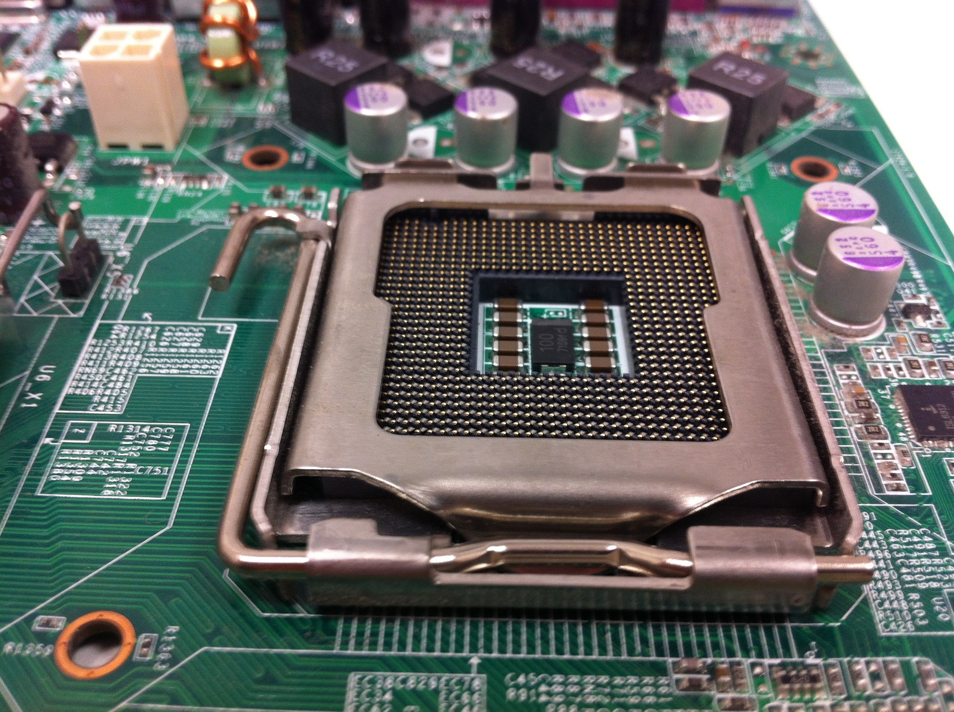 CPU socket